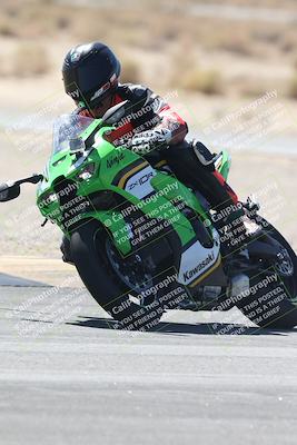 media/Oct-02-2025-Racers Edge (Thu) [[2c91cb6ab3]]/3-B Group/Session 3-Turn 16 (12pm)/